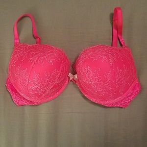 Victoria's Secret Bombshell bra